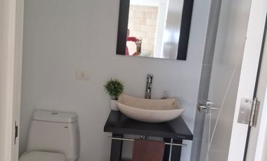 SE RENTA CASA AMUEBLADA Y EQUIPADA A 6 MINUTOS DE CCU2 CAMPUS BUAP, TETELA, PUEBLA.