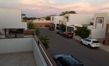 Vendo Casa en Rivello Residencial en Hermosillo Sonora al poniente de la ciudad, Seguridad 24/7