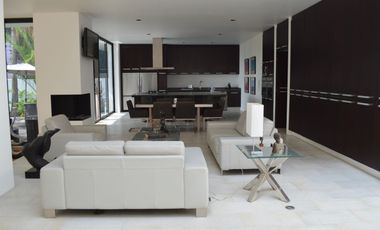 Casa moderna en exclusivo fraccionamiento