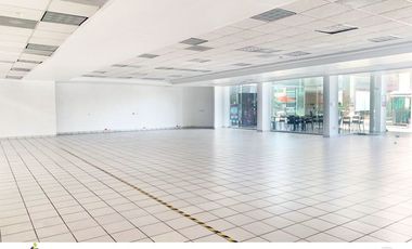 Locales en Renta - Plaza Mazarik