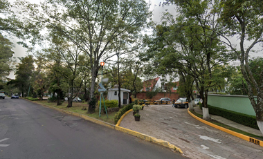 ¡¡Atención Inversionistas!! Venta de Casa en Remate Bancario, Col. Fuentes del Pedregal, CDMX.