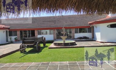 Jiutepec Morelos se vende casa de un Nivel con 4 Recamaras
