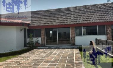 Jiutepec Morelos se vende casa de un Nivel con 4 Recamaras