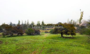 Leon Propiedades vende 43.4 ha. de terreno en Alhué, Curacaví.