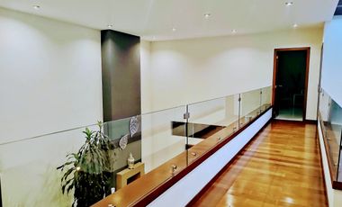 Casa en Olivos Residencial con terminados de lujo