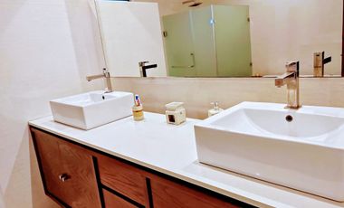 Casa en Olivos Residencial con terminados de lujo