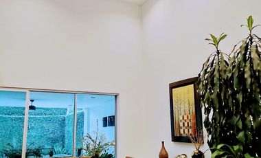 Casa en Olivos Residencial con terminados de lujo