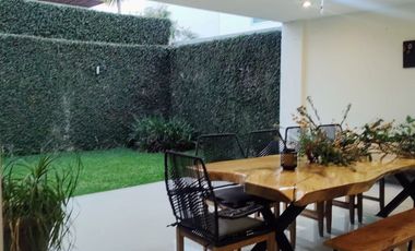 Casa en Olivos Residencial con terminados de lujo