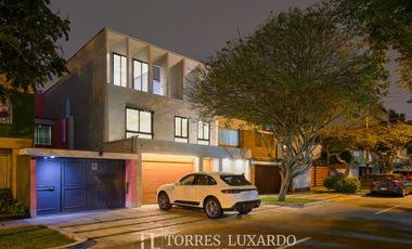 ¡EXCLUSIVA CASA EN ALQUILER EN SAN ISIDRO!