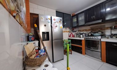 ALQUILO CASA AMOBLADA DE 3 PISOS EN LA RINCONADA DE HUACACHINA