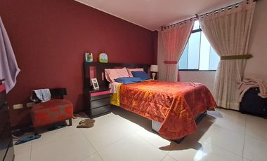 ALQUILO CASA AMOBLADA DE 3 PISOS EN LA RINCONADA DE HUACACHINA