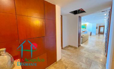 En exclusivo edificio. Depa de playa con terraza y vista frontal al mar