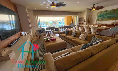 En exclusivo edificio. Depa de playa con terraza y vista frontal al mar