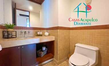 En exclusivo edificio. Depa de playa con terraza y vista frontal al mar