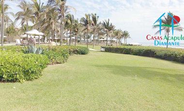 En exclusivo edificio. Depa de playa con terraza y vista frontal al mar