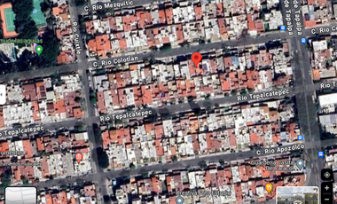 OJO REMATAMOS CASA EN COLONIA LAS AGUILAS C. RIO COLOTLAN  ZAP. JAL.  $1'050,000 POR TIEMPO LIMITADO.