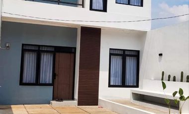 RUMAH DIJUAL DI CILEUNGSI BOGOR PERUMAHAN CIBUBUR CILEUNGSI DEKAT TOL 2 LANTAI PERUMAHAN MURAH LANGSUNG JALAN RAYA RUMAH CILEUNGSI BOGOR AKSES LEBAR,