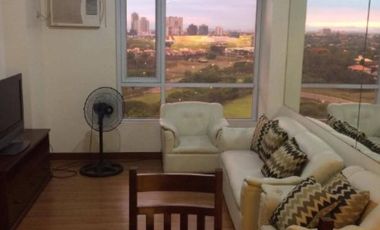 1-Bedroom Unit w/ Tandem Parking For Rent at La Vie Flats in Filinvest Alabang, Muntinlupa