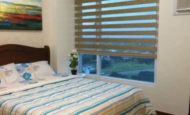 1-Bedroom Unit w/ Tandem Parking For Rent at La Vie Flats in Filinvest Alabang, Muntinlupa