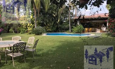 Venta de Casa en El Los Apantles San José Sumiya, Jiutepec Morelos 4 Recamaras