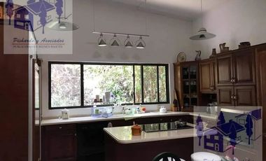 Venta de Casa en El Los Apantles San José Sumiya, Jiutepec Morelos 4 Recamaras