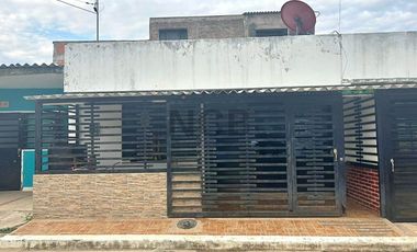 CASA EN VENTA SECTOR PORTACHUELO GIRARDOT