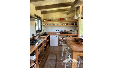 Casa El Rehue sector Colegio Alemán Villarrica