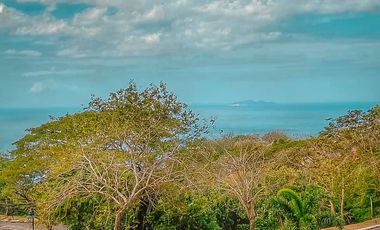 FOR SALE: Terrazas De Punta Fuego, Batangas - 6-Bedroom Beach Vacation House and Lot
