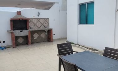 En Alquiler Casa Full Amoblada en Ciudad Punta Carnero, Salinas