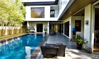 𝐇𝐨𝐮𝐬𝐞 𝐚𝐧𝐝 𝐋𝐨𝐭 𝐟𝐨𝐫 𝐒𝐚𝐥𝐞 𝐚𝐭 𝐀𝐲𝐚𝐥𝐚 𝐖𝐞𝐬𝐭𝐠𝐫𝐨𝐯𝐞 𝐇𝐞𝐢𝐠𝐡𝐭𝐬 𝐢𝐧 𝐂𝐚𝐯𝐢𝐭𝐞 𝐂𝐢𝐭𝐲