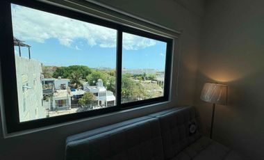 Estudio con alberca y vista al mar desde roof top