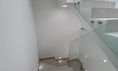 Casa por estrenar  - 3 dormitorios en la Primavera - Cumbayá Quito Ecuador