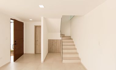 Casa por estrenar  - 3 dormitorios en la Primavera - Cumbayá Quito Ecuador