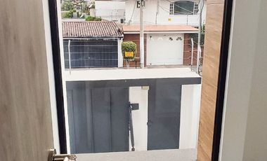 Casa por estrenar  - 3 dormitorios en la Primavera - Cumbayá Quito Ecuador