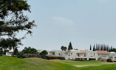 COLINDA CON CAMPO DE GOLF - HERMOSA CASA $85,000 INFORMES 442148----