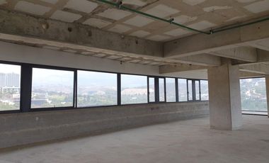 Departamento en Venta en Huixquilucan ,Bosque Real AR 25-284.