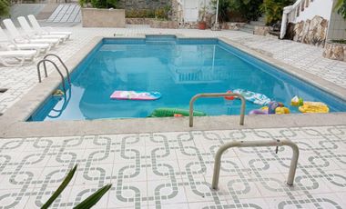 Venta de Casa Rentera en Manta