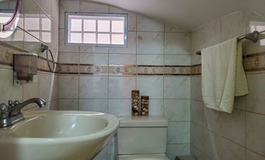 Casa de venta en La Garzota, Etapa 3, Conjunto Cerrado, 4 dormitorios.