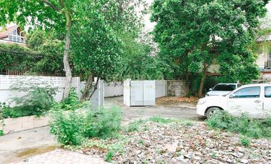 The plot of land is very beautiful! “Thru 2 Soi” 121 sq m. Soi Ari Samphan 5-6 Phahon Yothin Road, Rama 6, BTS Ari No.42-LA-67024