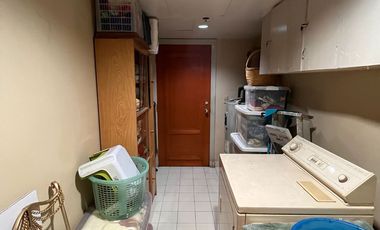 3BR Condominium for Sale in Amorsolo Square East Tower, Rockwell
