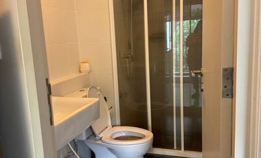 ขายถูกมาก ดีคอนโด แคมปัส รีสอร์ท โดม-รังสิต (dcondo Campus Resort Dome-Rangsit) พื้นที่ใช้สอย 30.10 ตรม. เหมาะแก่การพักอาศัยและลงทุนทำกำไร *  ใกล้ Com