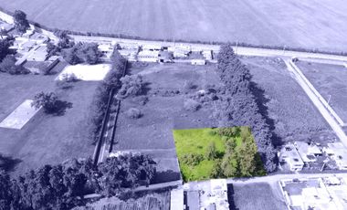 Terreno en Venta en Zinacantepec a 10 min del tren interurbano y 15 min del centro de Toluca.