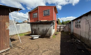 Se Vende Casa en Paillaco a pasos de Cesfam, Minimarket , Jardín, Sala cuna.