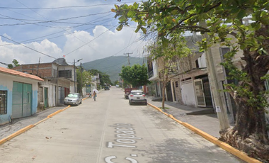 ACOGEDORA CASA CERCA DEL CAMPO DE FUTBOL EL PARQUE FRACCIONAMIENTO SAN FERNANDO
