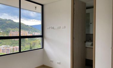 45452 Apartamento en arriendo en el sector Loma del Escobero