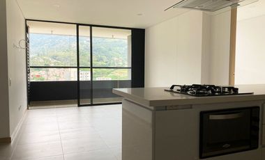 45452 Apartamento en arriendo en el sector Loma del Escobero