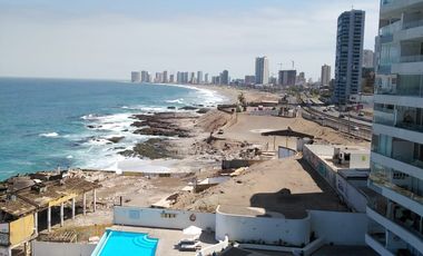 Vendo Departamento Frente al Mar. 100 mts² Se puede Novar $180.- millones con tasa interes de 2,25. posee 3D 2B Estac.. y Bodega.