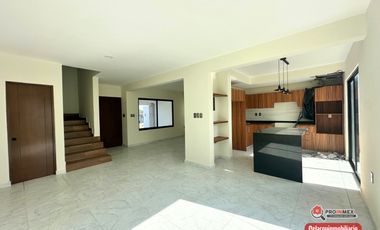 VENTA | CASA CON ROOF GARDEN FRACCIONAMIENTO LOMAS DEL DORADO BOCA DEL RIO