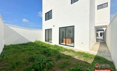 VENTA | CASA CON ROOF GARDEN FRACCIONAMIENTO LOMAS DEL DORADO BOCA DEL RIO