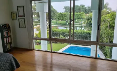 Jiutepec Sumiya Se Vende Casa 4 Amplias Recámaras ( 3 De Ellas Con Vista Al Lago )